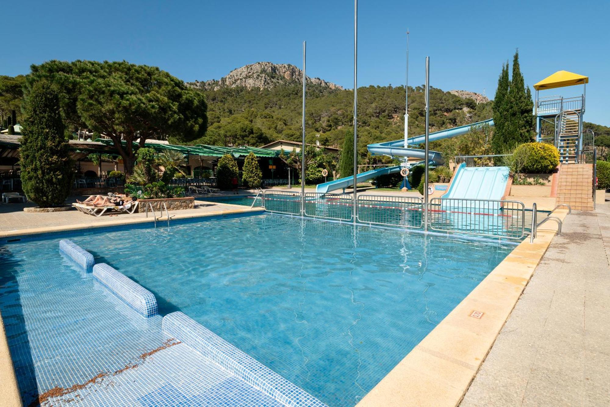 Camping Castell Montgri **** L'Estartit Luaran gambar